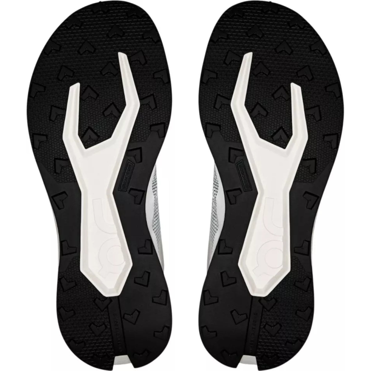 On Running Cloudultra 3 Rock White